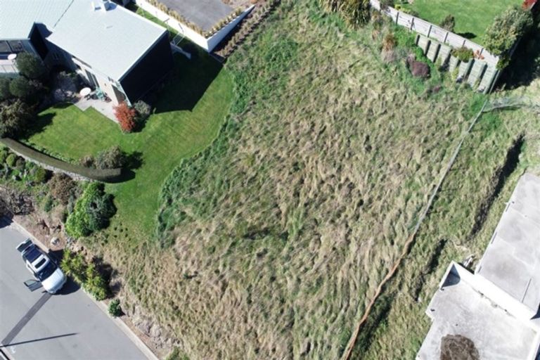 Photo of property in 6 Peregrine Close, Mount Pleasant, Christchurch, 8081