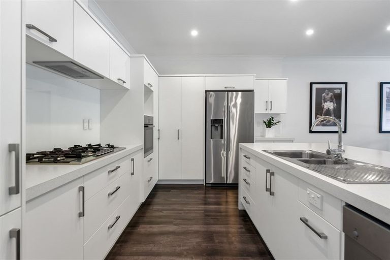 Photo of property in 2/58 Herbert Road, Queenwood, Hamilton, 3210