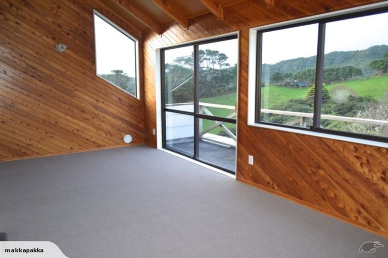 Photo of property in 152 Lone Kauri Road, Karekare, New Lynn, 0772