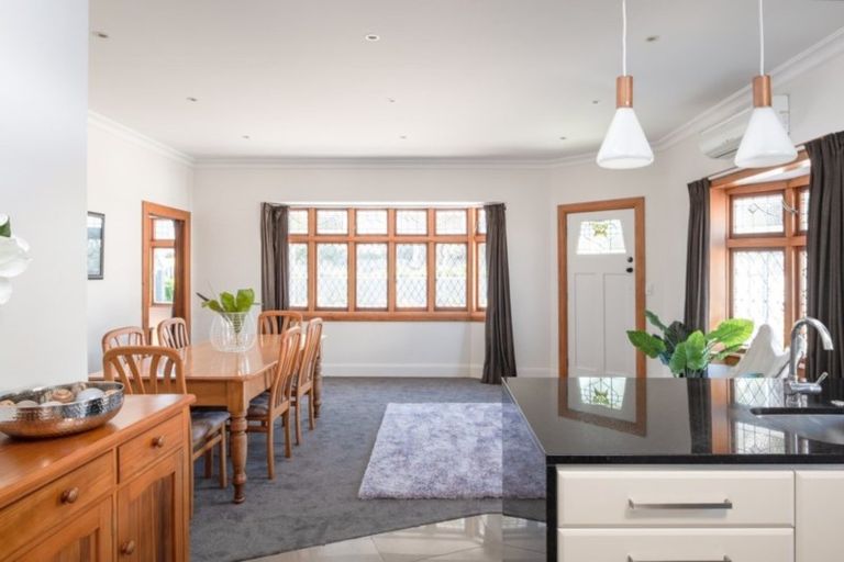 Photo of property in 82 Stout Street, Whataupoko, Gisborne, 4010