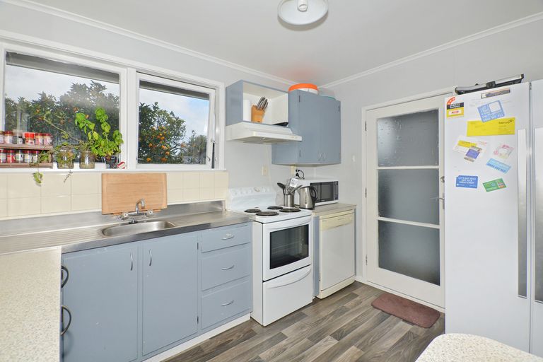 Photo of property in 20 Beazley Crescent, Tikipunga, Whangarei, 0112