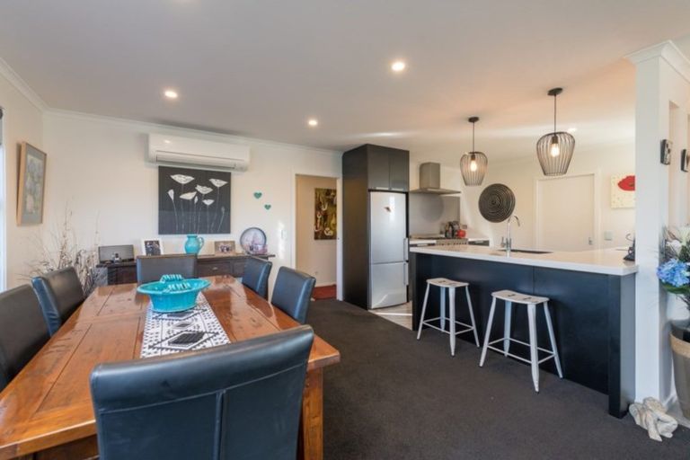 Photo of property in 23 Puketutu Grove, Motueka, 7120