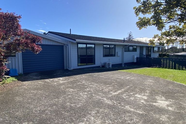 Photo of property in 76 Cumberland Street, Welbourn, New Plymouth, 4312