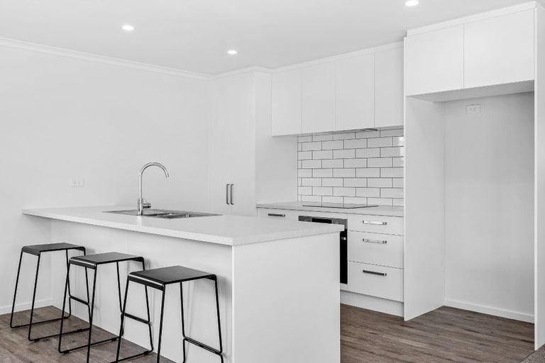 Photo of property in 8 Ellmers Street, Woodend, 7610