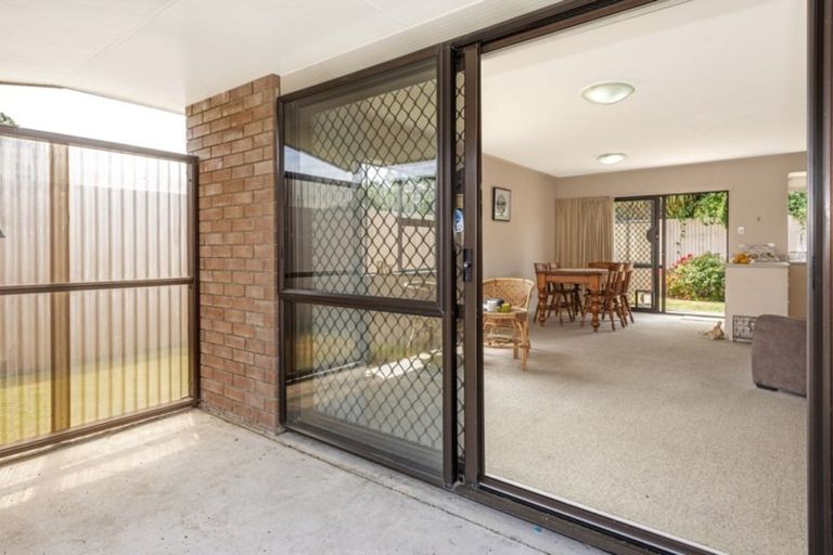 Photo of property in Orange Grove Flats, 31/549 Childers Road, Te Hapara, Gisborne, 4010