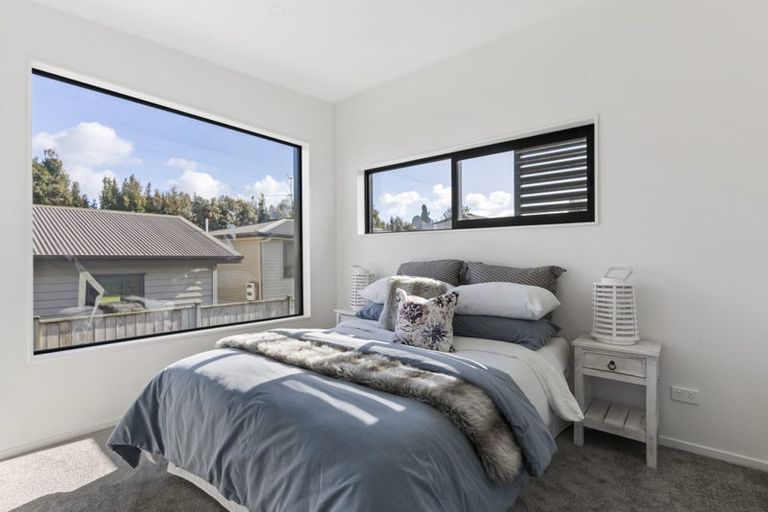 Photo of property in 14f Andrew Road, Howick, Auckland, 2010