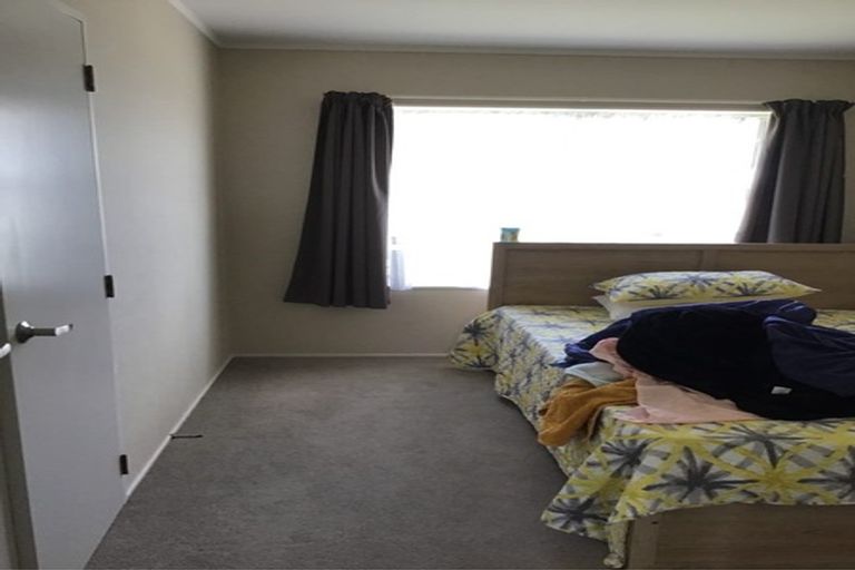 Photo of property in 20 Dingadee Street, Welcome Bay, Tauranga, 3112