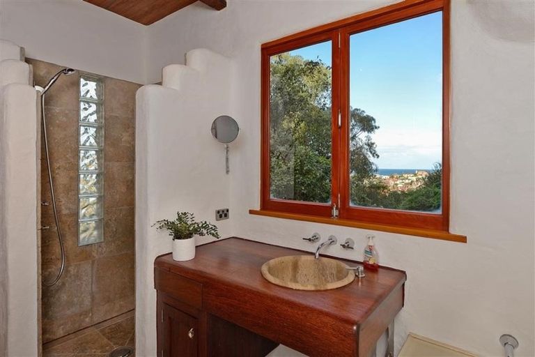 Photo of property in 28 Norfolk Street, Saint Clair, Dunedin, 9012