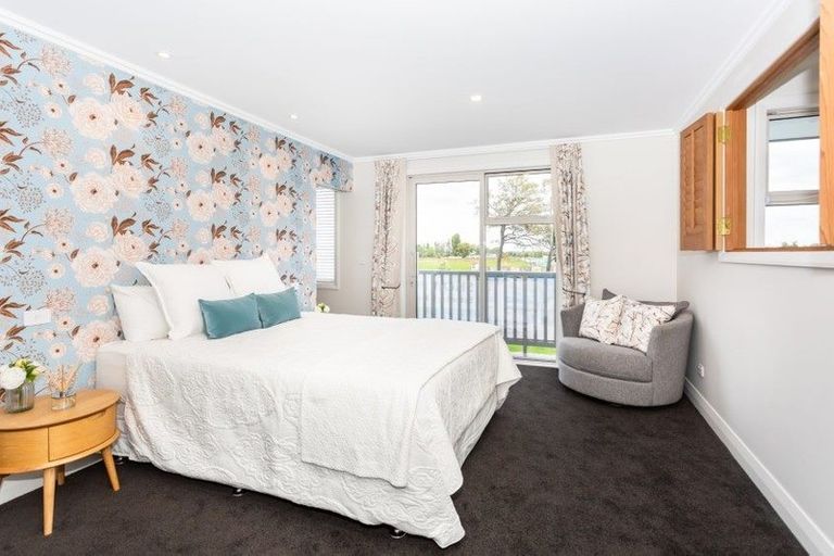 Photo of property in 19 Holmes Hanover Lane, Halswell, Christchurch, 8025