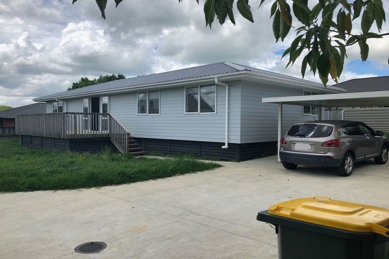 Photo of property in 22a Domain Street, Waiuku, 2123