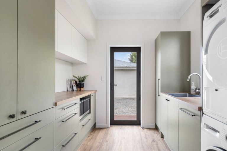 Photo of property in 109 Seaward Road, Edendale, 9825