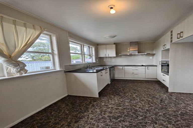 Photo of property in 54 Cargill Street, Papakura, 2110