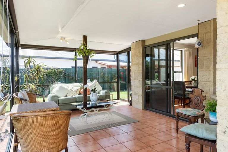 Photo of property in 10 Robalan Place, Redwoodtown, Blenheim, 7201