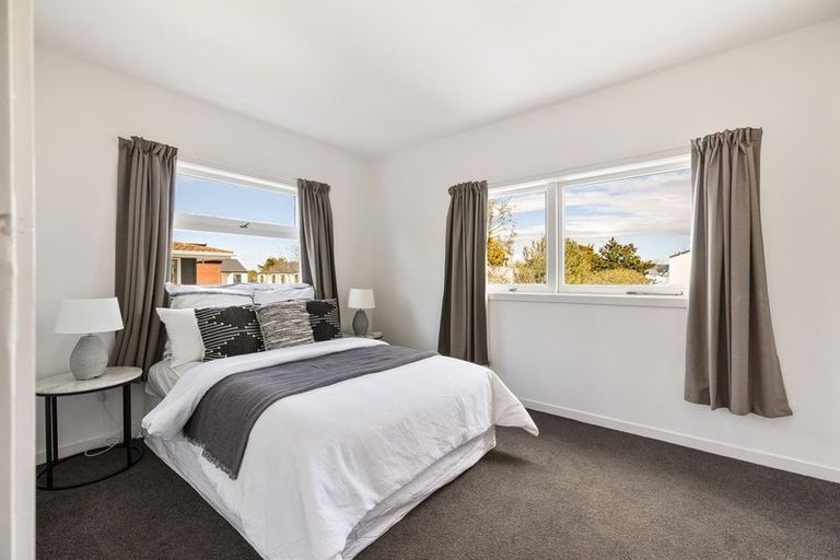 Photo of property in 78a Holly Road, Saint Albans, Christchurch, 8014