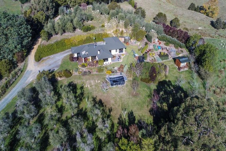 Photo of property in 358 Supplejack Valley Road, Upper Moutere, 7173