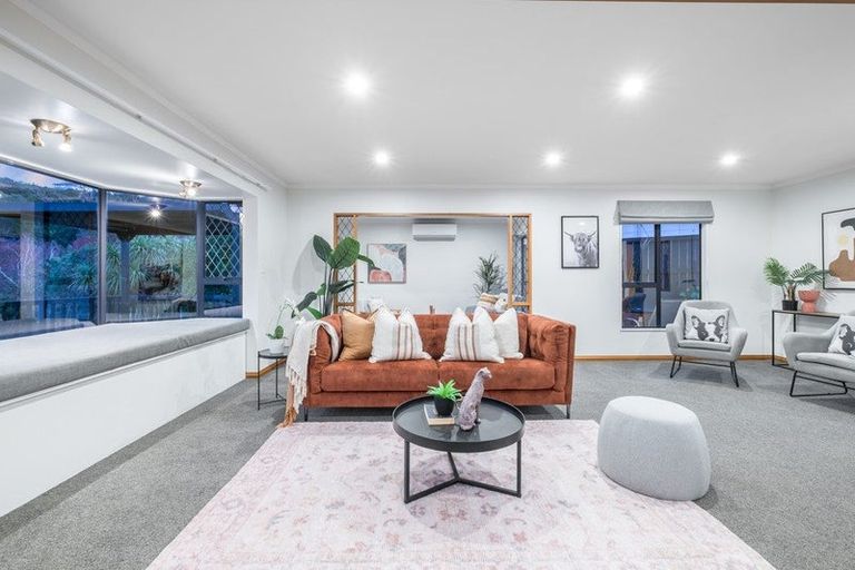 Photo of property in 34 Shackle Lane, Whitby, Porirua, 5024