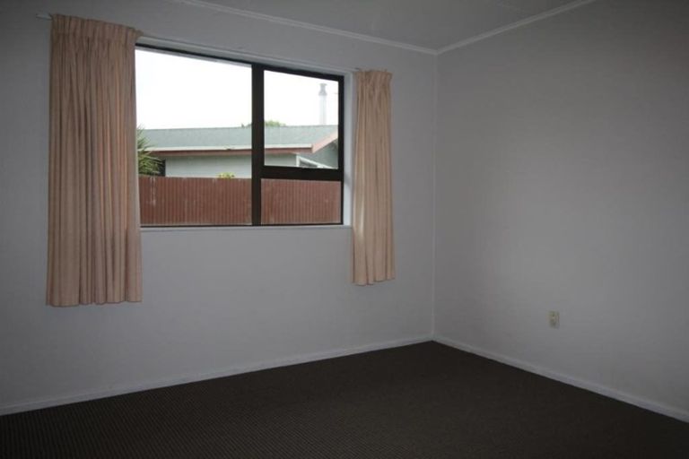 Photo of property in 90 Dunbeath Crescent, Kew, Invercargill, 9812