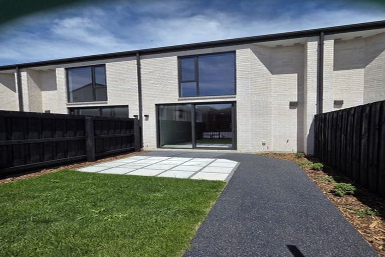 Photo of property in 3/86 Holly Road, St Albans, Christchurch, 8014