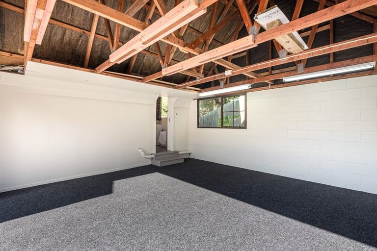 Photo of property in 1 Dalgarven Place, Hillsborough, Christchurch, 8022