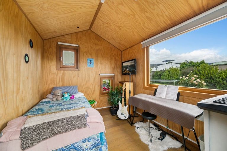 Photo of property in 16 Missy Crescent, Mount Pisa, Cromwell, 9383