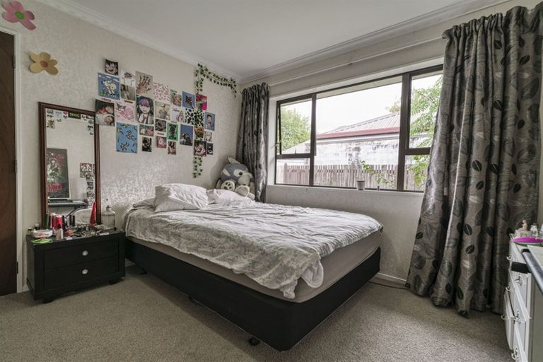 Photo of property in 124 Grey Street, Cambridge, 3434