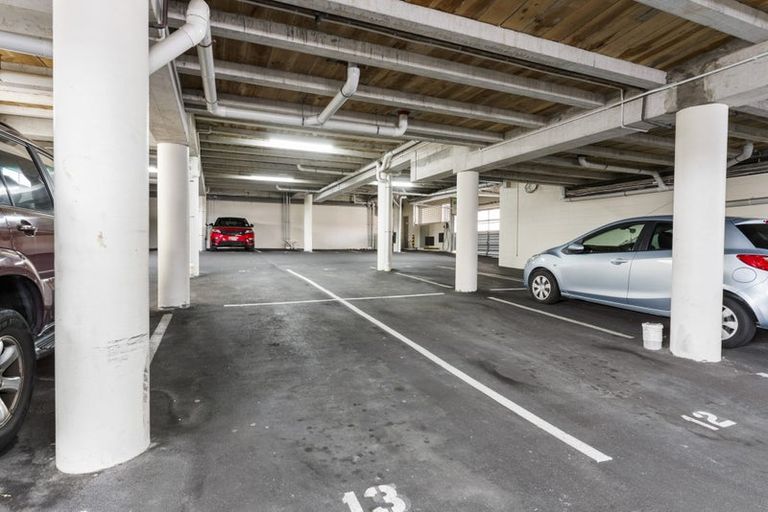 Photo of property in 13/5 Cook Street, Howick, Auckland, 2014