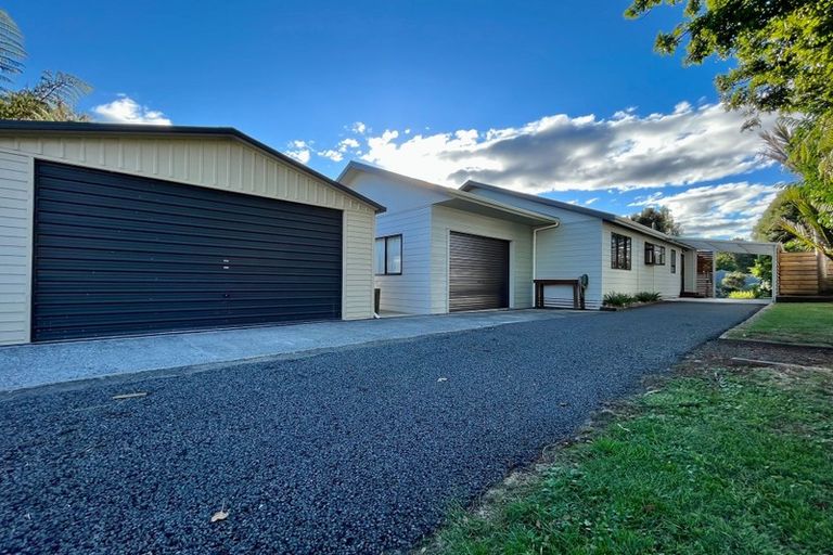 Photo of property in 2135 Rings Road, Coromandel, 3506