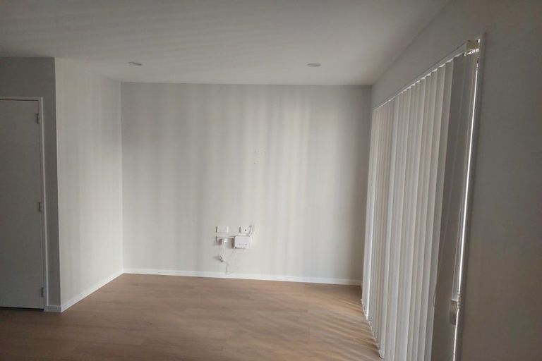 Photo of property in 21 Tukari Lane, Mangere Bridge, Auckland, 2022