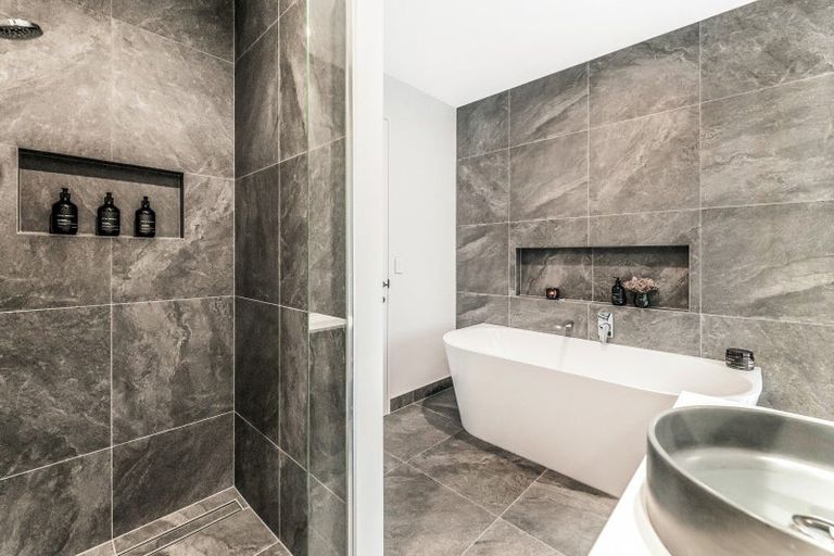 Photo of property in 42 Ridgeland Way, West Melton, 7618