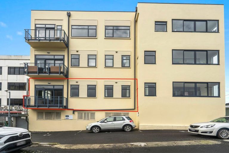 Photo of property in Madison On Tory, 12/148 Tory Street, Te Aro, Wellington, 6011