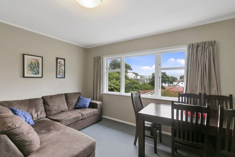 Photo of property in 12a Tyne Street, Island Bay, Wellington, 6023