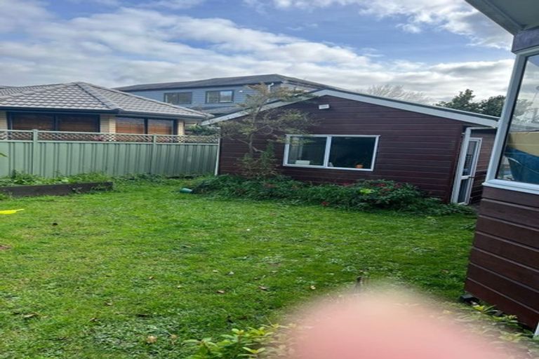 Photo of property in 2a Matangi Road, Mount Wellington, Auckland, 1060