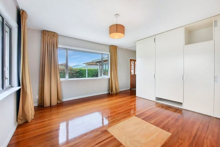 Photo of property in 62 Dallington Terrace, Dallington, Christchurch, 8061