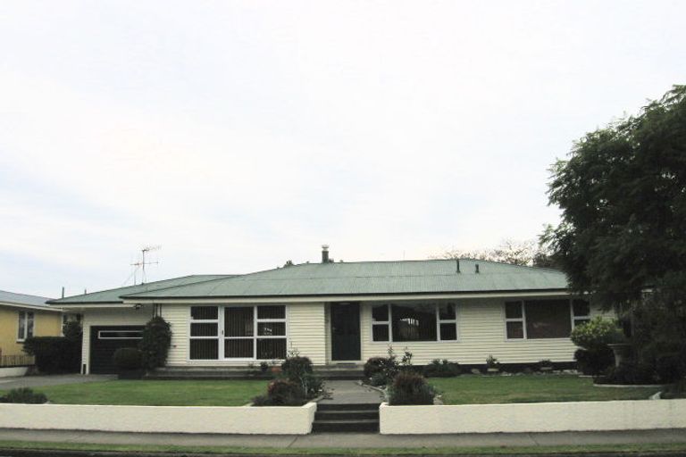 Photo of property in 17 Alamein Crescent, Onekawa, Napier, 4110