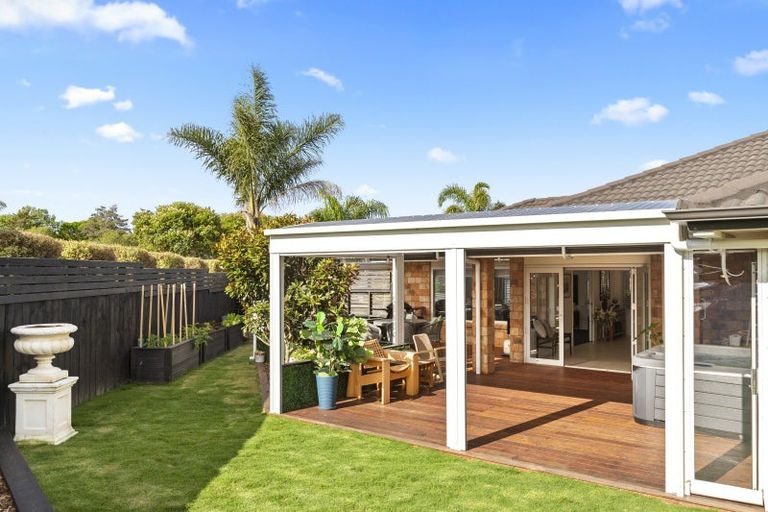 Photo of property in 15 Evans Court, Pukekohe, 2120