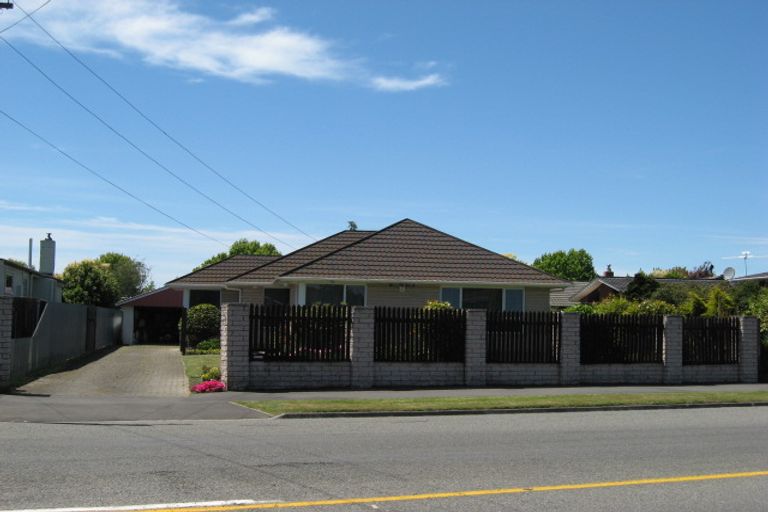 Photo of property in 168 Avonhead Road, Avonhead, Christchurch, 8042