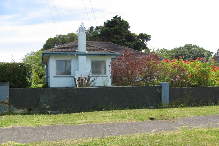 Photo of property in 21 Miller Road, Mangere Bridge, Auckland, 2022