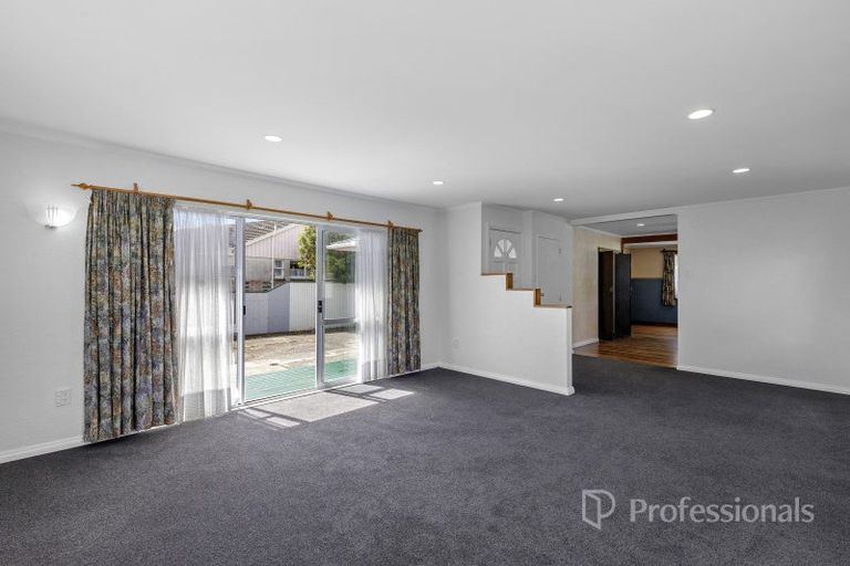 Photo of property in 60 Cruickshank Road, Clouston Park, Upper Hutt, 5018