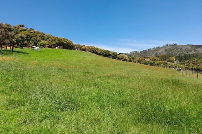 Photo of property in 18 Kawhina Lane, Kuaotunu, Whitianga, 3592