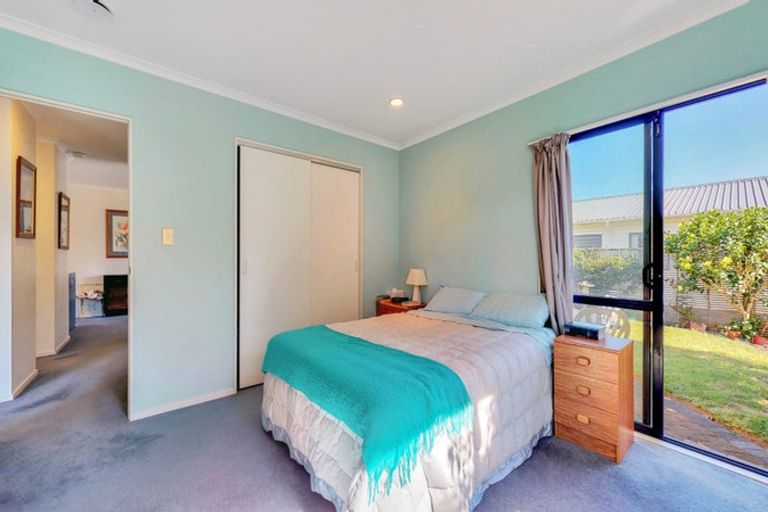 Photo of property in 61 Waipuna Grove, Welcome Bay, Tauranga, 3112