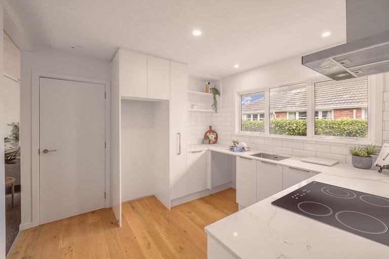 Photo of property in 3/550 Barbadoes Street, Edgeware, Christchurch, 8013