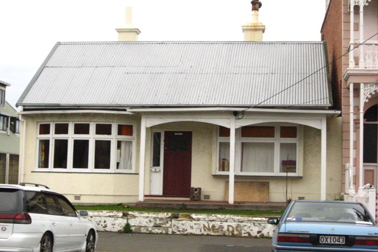 Photo of property in 5 Ethel Benjamin Place, North Dunedin, Dunedin, 9016
