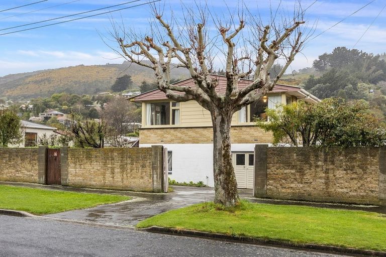 Photo of property in 16 Ainslee Place, North East Valley, Dunedin, 9010