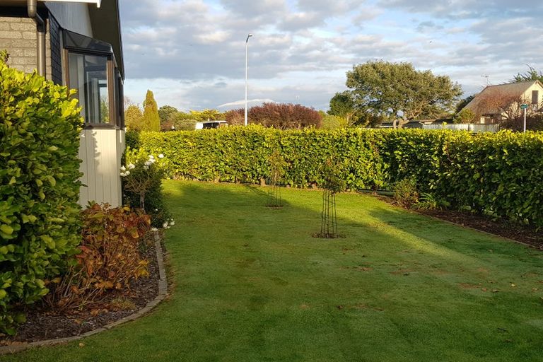 Photo of property in 4 Aaron Court, Paraparaumu Beach, Paraparaumu, 5032