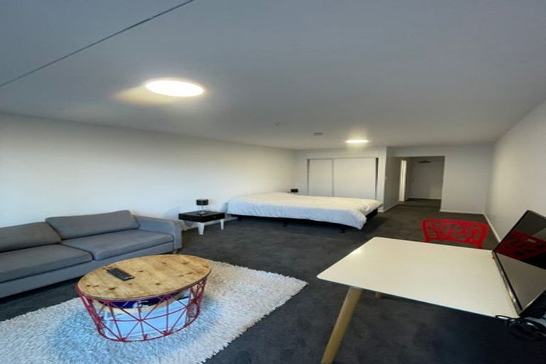 Photo of property in Cintra Apartments, 7l/3 Whitaker Place, Grafton, Auckland, 1010
