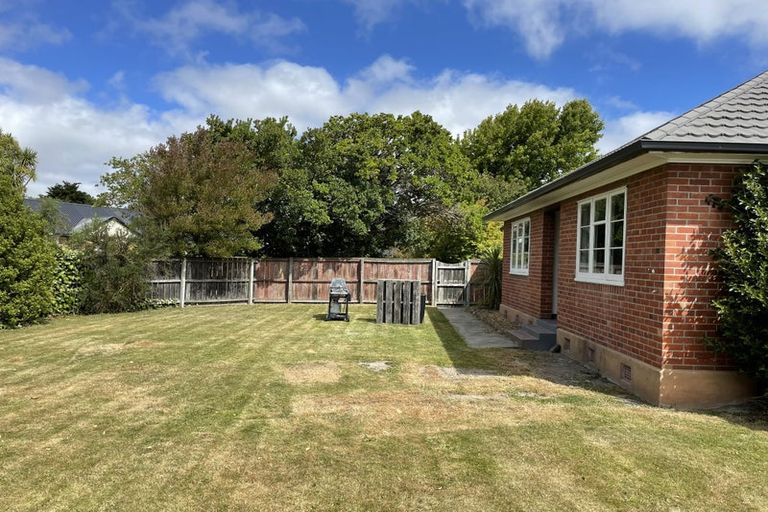 Photo of property in 30 Piko Crescent, Riccarton, Christchurch, 8041
