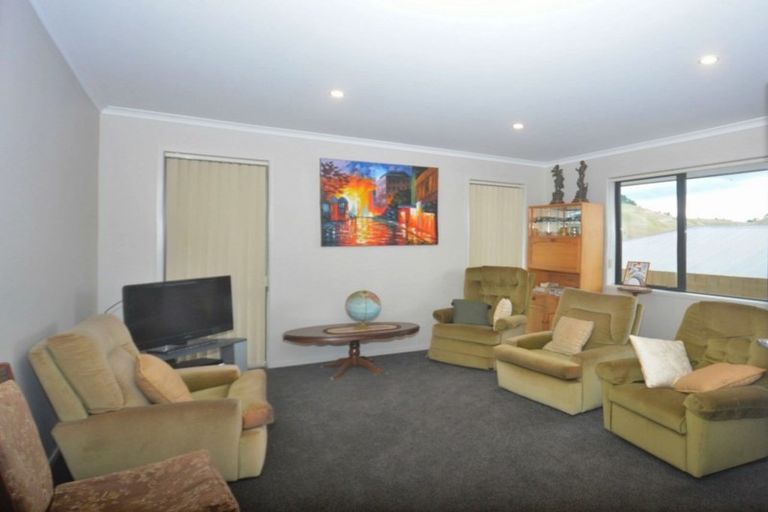 Photo of property in 125 Ballintoy Park Drive, Welcome Bay, Tauranga, 3175