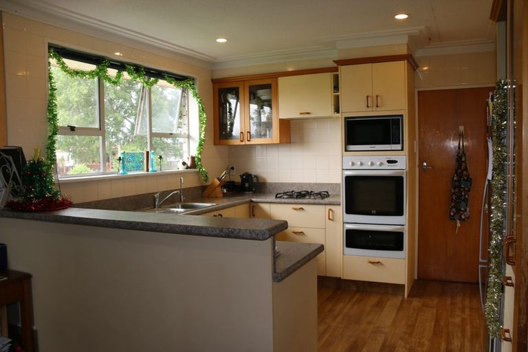 Photo of property in 76 Miller Road, Momona, Outram, 9073