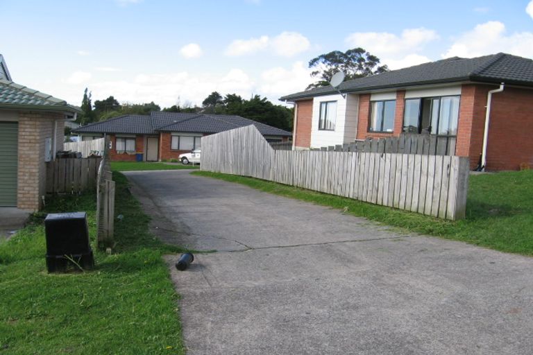 Photo of property in 14 Mili Way, Ranui, Auckland, 0612