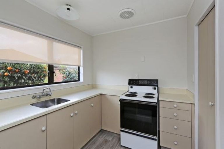 Photo of property in 7/501 Eastbourne Street East, Hastings, 4122